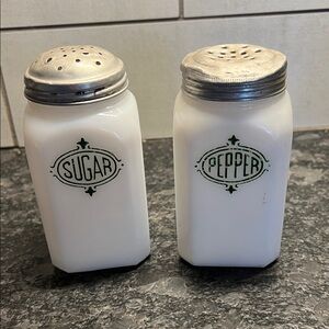 1930’s Hazel Atlas Vintage White Sugar and Pepper Shakers Spice jars. Milk Glass
